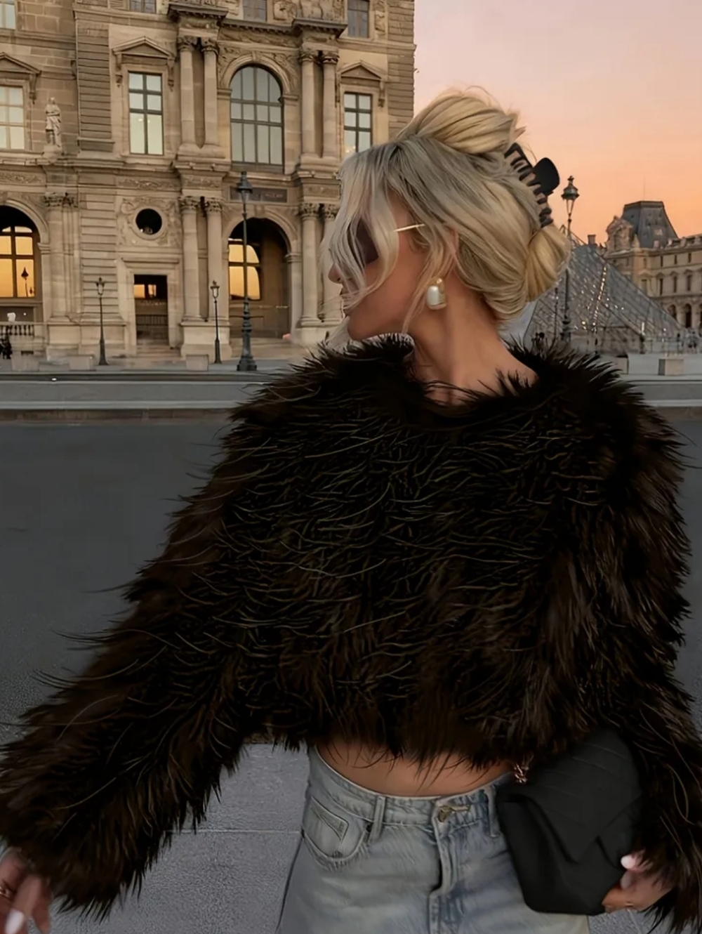 Women’s Faux Fur Crop Jacket - Black